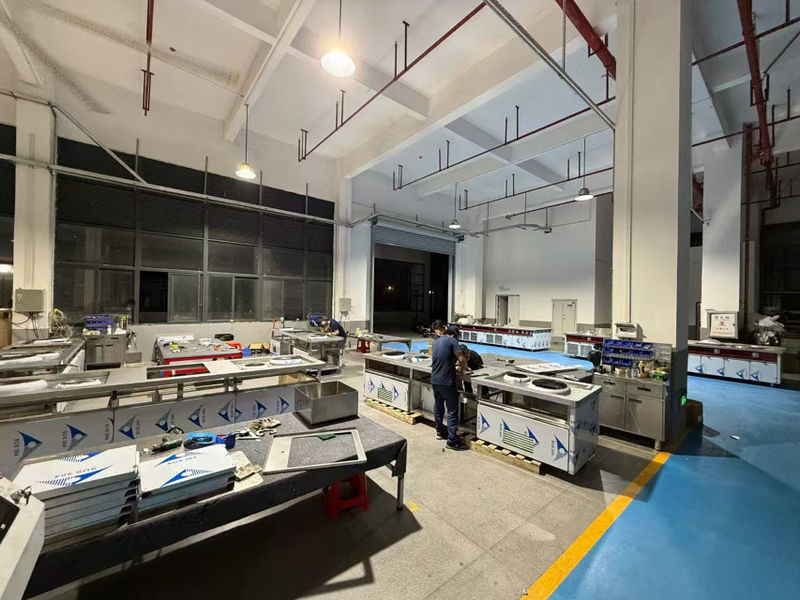 Shenzhen Smart Kitchen Digital Electric Appliances Co., Ltd linha de produção do fabricante